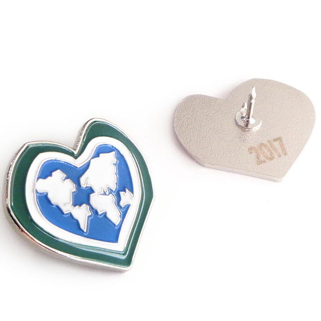 Изготовленные на заказ аниме круглые оловянные значки с оловянными значками на кнопках Производители