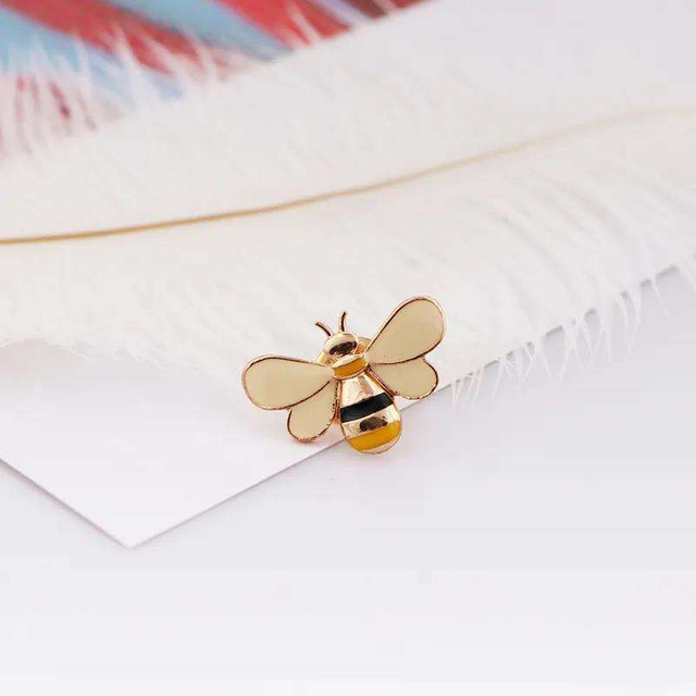 Нет минимального производителя булавок Изготовление пользовательских металлических жестких мягких пчелиных брошей Эмалированные булавки с отворотом