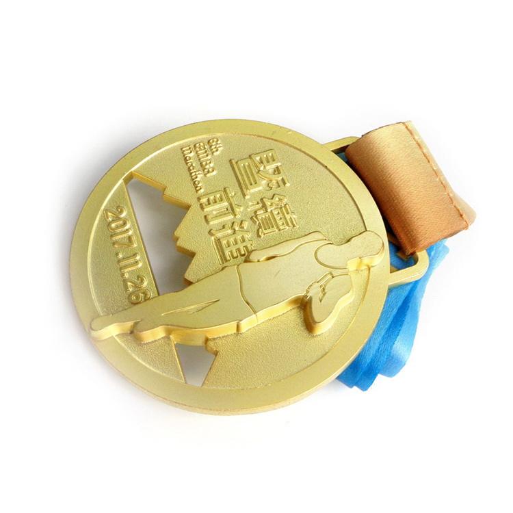 Металлическая серьга в виде цветка на заказ, рамка для ключа лучшего друга, шестиугольная звезда для боевых искусств, пластина большого размера, швейцарская медаль