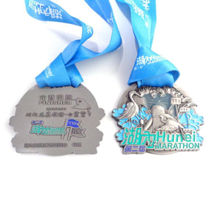 Изготовленная на заказ эмаль из цинкового сплава Памятная спортивная марафонская беговая гонка Сувенирная Золотая металлическая медаль с 3d логотипом