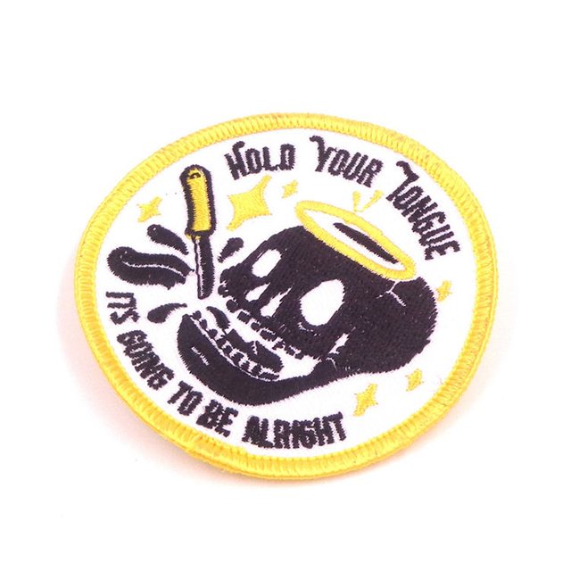 Оптовые пользовательские дешевые модные вышитые значки Custom Embroidery