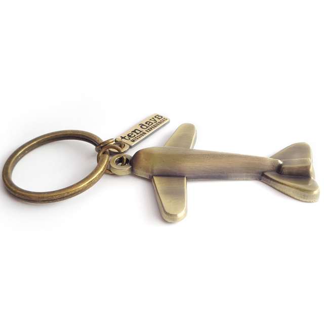 Сделайте свой собственный логотип Металлические 3D брелки Детали Металлические сувенирные брелки Производители