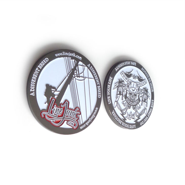 Дешевая цена латунный пользовательский логотип красочная двойная монета пустая гравируемая монета